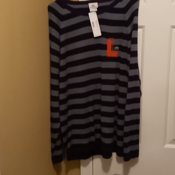 Lacoste - Picture 2 of 2